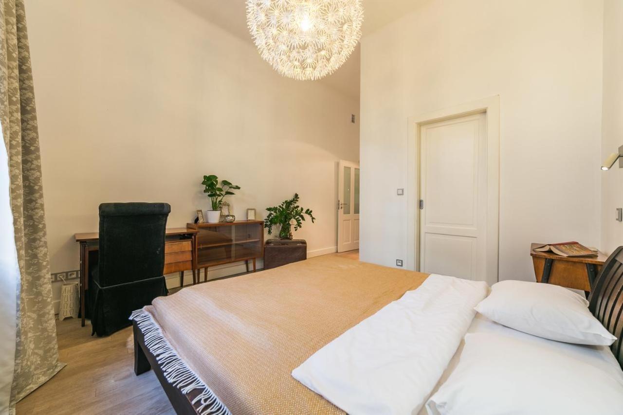 Freta Unique Old Town Apartment Warsaw Luaran gambar
